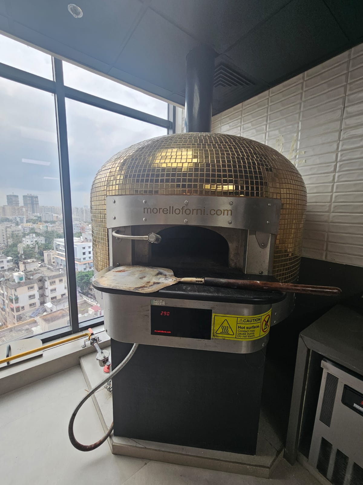 Wood-Fired Pizza Oven