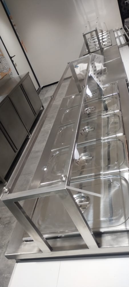Bain Marie Counter with Glass Canopy