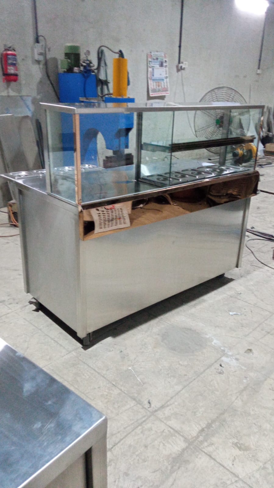 Glass Bain Marie Counter